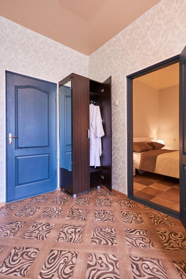 Хостел Perron Harkiv Exterior foto